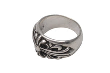 Load image into Gallery viewer, CHROME HEARTS クロムハーツ フローラルクロス リング 指輪 サイズ18号 重量約16.0g 1992/sterling刻印 シルバー 美品 中古 4b001593