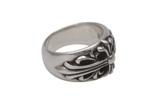 Load image into Gallery viewer, CHROME HEARTS クロムハーツ フローラルクロス リング 指輪 サイズ18号 重量約16.0g 1992/sterling刻印 シルバー 美品 中古 4b001593