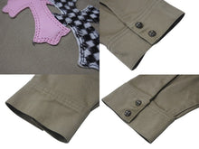 Load image into Gallery viewer, 極美品 CHROMEHEARTS クロムハーツ Work Dog ワークドッグシャツジャケット クロスボタン ベージュ ピンク サイズXL 中古 4b001605