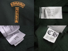 Load image into Gallery viewer, 極美品 CHROME HEARTS クロムハーツ プルオーバーフーディー パーカー サイズXL アーチロゴ ダークグリーン オレンジ シルバー925 中古 4b001659