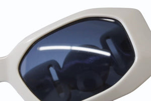 GIANNI VERSACE ジャンニヴェルサーチ サングラス アイウェア 414/B メデューサ ホワイト シルバー 美品 中古 4b001677 
