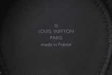 Load image into Gallery viewer, 新品同様 LOUISVUITTON NIGO ルイヴィトン ニゴ ダミエ エベヌ エテュイ イヤフォンケース GI0494 ブラウン PVC レザー 小物 中古 4b001687
