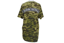 Load image into Gallery viewer, CHROME HEARTS クロムハーツ 半袖Tシャツ サイズM カモフラ柄 スクロールラベルロゴ プリント コットン カーキ 総柄 美品 中古 4b001690
