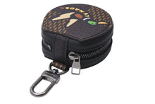 Load image into Gallery viewer, 新品同様 LOUIS VUITTON × NIGO ルイヴィトン ニゴ ダミエ エベヌ エテュイ イヤフォンケース GI0494 ブラウン PVC レザー 小物 中古 4b001691
