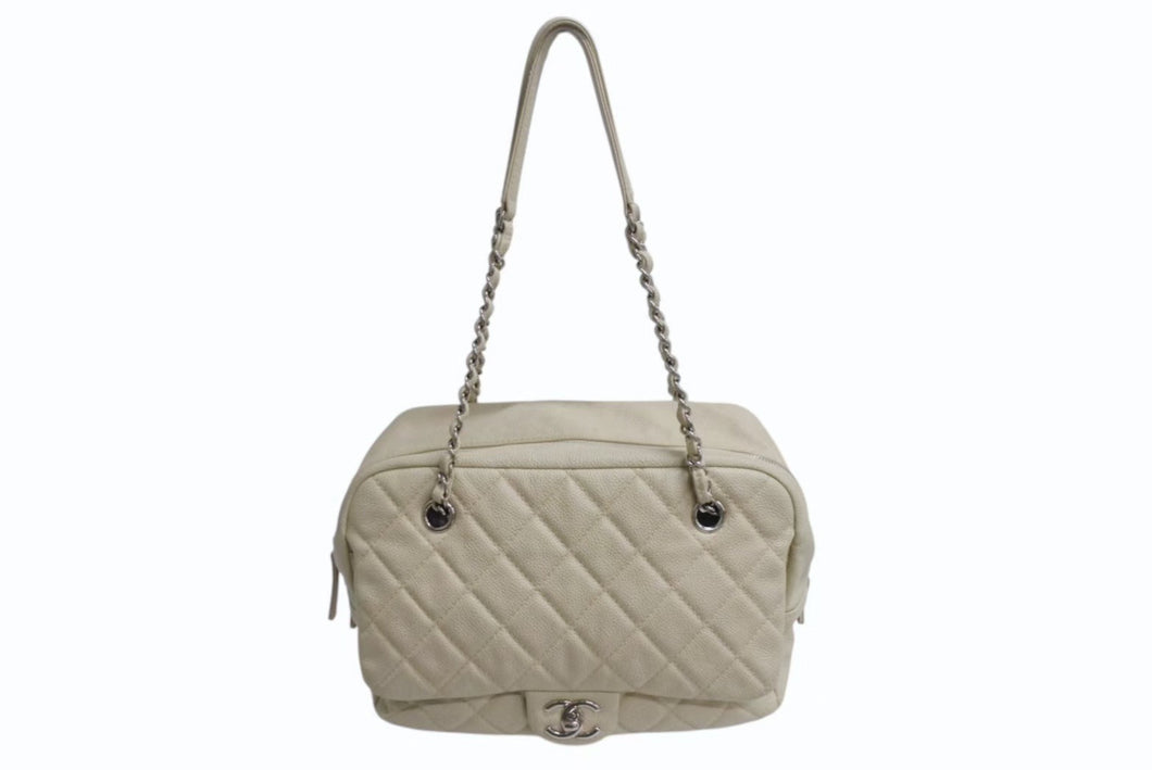 CHANEL シャネル マトラッセ ココマーク チェーントートバック 20番台 キャビアスキン ベージュ シルバー金具 美品 中古 4b001713