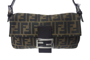 FENDI フェンディ マンマバケット ワンショルダーバッグ 26424 ズッカ柄 ブラウン キャンバス レザー シルバー金具 美品 中古 4b001730