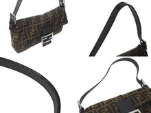 Load image into Gallery viewer, FENDI フェンディ マンマバケット ワンショルダーバッグ 26424 ズッカ柄 ブラウン キャンバス レザー シルバー金具 美品 中古 4b001730