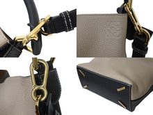 Load image into Gallery viewer, 極美品 LOEWE ロエベ 2WAYハンドバッグ Tバケットスモール ソフトグレインドカーフレザー サンド ブラック ゴールド 美品 中古 4b001731