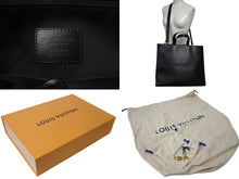 Load image into Gallery viewer, 新品未使用 LOUISVUITTON ルイヴィトン ショッパートートMM トートバッグ M13979 ブラック カウハイドレザー マッドブラック金具 中古 4b001739