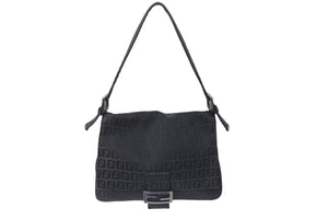 FENDI フェンディ ズッキーノ マンマバケット キャンバス ワンショルダーバッグ ブラック シルバー金具 8BR001 美品 中古 4b001745