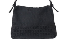 Load image into Gallery viewer, FENDI フェンディ ズッキーノ マンマバケット キャンバス ワンショルダーバッグ ブラック シルバー金具 8BR001 美品 中古 4b001745