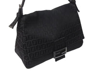 Load image into Gallery viewer, FENDI フェンディ ズッキーノ マンマバケット キャンバス ワンショルダーバッグ ブラック シルバー金具 8BR001 美品 中古 4b001745