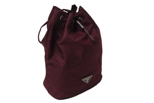 極美品 PRADA プラダ 巾着ポーチ トライアングルロゴ バッグ注目入れ ナイロン ワインレッド シルバー金具 中古 4b001749 