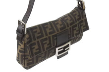 Load image into Gallery viewer, FENDI フェンディ マンマバケット ワンショルダーバッグ 26424 ズッカ柄 ブラウン キャンバス レザー シルバー金具 美品 中古 4b001754
