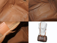 Load image into Gallery viewer, CELINE セリーヌ ミニボストン ハンドバッグ DM00/1 マカダム柄 PVCレザー ブラウン ゴールド金具 良品 中古 4b001759