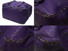 Load image into Gallery viewer, BOTTEGAVENETA ボッテガヴェネタ ハンドバッグ パープル レザー ブラック金具 美品 中古 4b001769