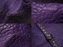 Load image into Gallery viewer, BOTTEGAVENETA ボッテガヴェネタ ハンドバッグ パープル レザー ブラック金具 美品 中古 4b001769