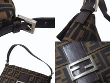 Load image into Gallery viewer, FENDI フェンディ マンマバケット ワンショルダーバッグ 26424 ズッカ柄 ブラウン キャンバス レザー シルバー金具 美品 中古 4b001773