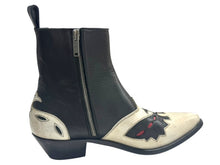 Load image into Gallery viewer, GOLDEN GOOSE ゴールデングース Sunset Flowers アンクルブーツ ウエスタン 本革 ホワイト ブラック サイズ 42 良品 中古 4b001787