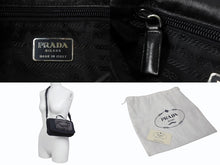 Load image into Gallery viewer, PRADA プラダ ショルダーバッグ ハンドバッグ 2way アントラチーテシェットランド 99AW B9475 ウール ファー シルバー金具 美品 中古 4B001800