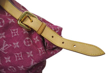 Load image into Gallery viewer, LOUIS VUITTON ルイヴィトン ハンドバッグ ワンショルダー バギーGM モノグラムデニム M95210 ピンク ゴールド金具 美品 中古 4b001811