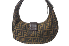 Load image into Gallery viewer, FENDI フェンディ ハーフムーン マンマバケット ワンショルダーバッグ ズッカ柄 ブラウン キャンバス レザー 美品 中古 4b001877