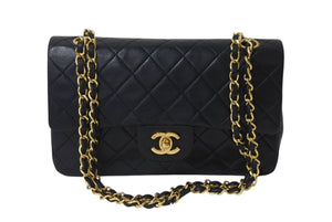 極美品 CHANEL シャネル マトラッセ23 Wフラップ Wチェーン ショルダーバッグ 1番台 ラムスキン ココマーク ブラック ゴールド金具 中古 4b001921