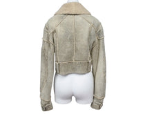 Load image into Gallery viewer, 極美品 CHRISTIAN DIOR クリスチャンディオール ムートンジャケット 4A20127070 ラムスキン カーキ ベージュ サイズ36 中古 4b001960