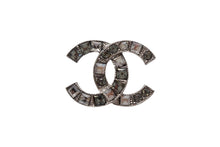 Load image into Gallery viewer, 極美品 CHANEL シャネル ココマーク ピアス 重量約3.2g 15P刻印 メタル ラインストーン シルバー クリア 両耳用 中古 4b001983