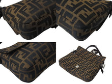Load image into Gallery viewer, FENDI フェンディ マンマバケット ワンショルダーバッグ 26424 ズッカ柄 ブラウン キャンバス レザー シルバー金具 美品 中古 4b002044