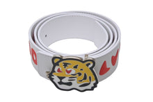 Load image into Gallery viewer, 新品未使用 LOUIS VUITTON ルイヴィトン ベルト × NIGO ベルト タイガー M0486 ロゴ ホワイト レッド 中古 4b002065