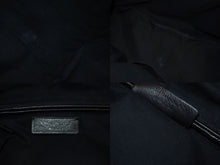 Load image into Gallery viewer, 極美品 YVES SAINT LAURENT イヴサンローラン ハンドバッグ 29233324 レザー ブラック スタッズ シルバー金具 中古 4b002114
