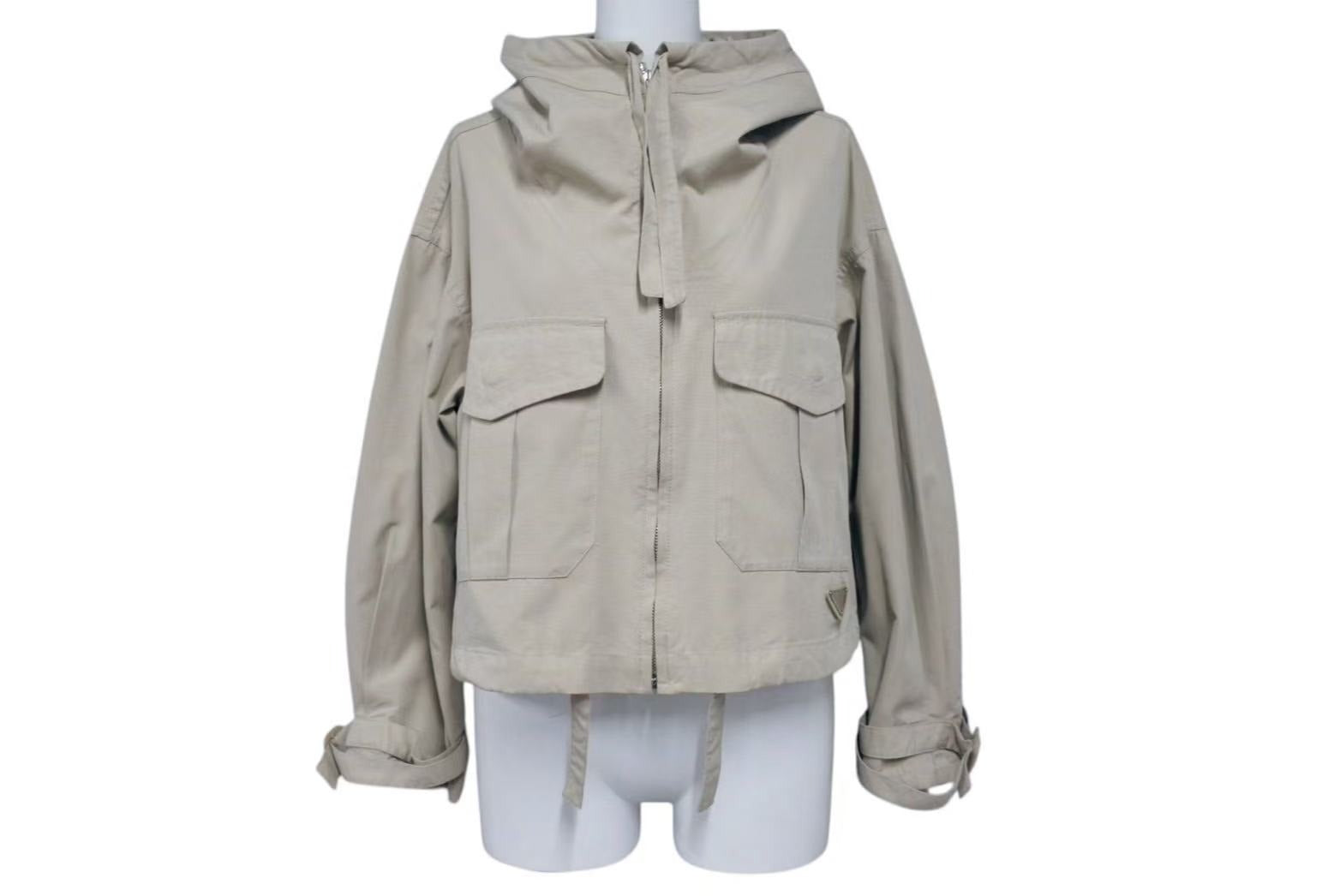 PRADA プラダ ブルゾン（その他） グレーベージュ 4103724G0082 PRADA - PRADA プラダ ブルゾン（その他） XS グレー 【古着