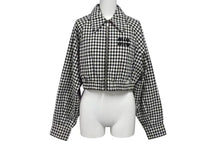 Load image into Gallery viewer, 極美品 MIU MIU ミュウミュウ 22AW ギンガムチェック ショートブルゾン ML919 S231 1209 ブラック ホワイト サイズ36 中古 4b002157