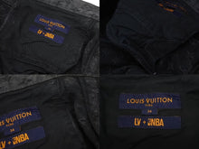 画像をギャラリービューアに読み込む, LOUIS VUITTON ルイヴィトン NBA モノグラム デニムパンツ HKD05WZNY コットン サイズ34 総柄 ブラック 美品 中古 4b002175