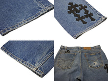 画像をギャラリービューアに読み込む, CHROME HEARTS × Levi&#39;s クロムハーツ リーバイス 517 クロスパッチ デニムパンツ インディゴブルー ブラック サイズ34 美品 中古 4b002200 