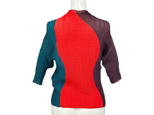 Load image into Gallery viewer, 極美品 ISSEY MIYAKE イッセイミヤケ シェイプドプリーツシャツ IM31FJ638 レッド ブルー ポリエステル サイズ2 中古 4b002204