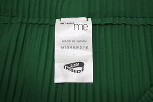 極美品 me ISSEY MIYAKE イッセイミヤケ プリーツ イージーワイドパンツ MI04KF378 グリーン ポリエステル 中古 4b002205