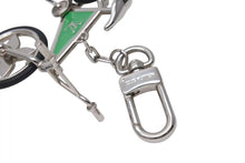 Load image into Gallery viewer, LOUIS VUITTON ルイヴィトン BIJOU DE SAC BIKE ビジューサック バイク チャーム キーホルダー M77148 シルバー グリーン 美品 中古 4b002221