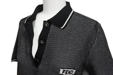 Load image into Gallery viewer, 極美品 FENDI フェンディ ニット ロゴ ポロシャツ ブラック ホワイト トップス 半袖 コットン 黒 白 サイズ42 中古 4b002240