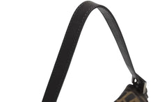 Load image into Gallery viewer, FENDI フェンディ マンマバケット ワンショルダーバッグ 26424 ズッカ柄 ブラウン キャンバス レザー シルバー金具 美品 中古 4b002247