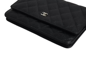 新品同様 CHANEL シャネル チェーンウォレット 長財布 AP0250 23番台 ココマーク キャビアスキン ブラック シルバー金具 中古 4b002263