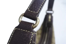 Load image into Gallery viewer, GUCCI グッチ ワンショルダー ハンドバック 153010 GGキャンバス GG柄ブラウン ベージュ ゴールド金具 美品 中古 4b002271