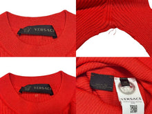 Load image into Gallery viewer, 極美品 GIANNI VERSACE ジャンニ ヴェルサーチ レーヨン カットソー レッド メデューサロゴ サイズ36 中古 4b002282