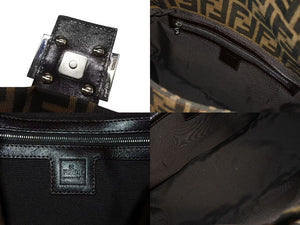 極美品 FENDI フェンディ マンマバケット ワンショルダーバッグ 26725 ズッカ柄 キャンバス レザー ブラウン 中古 4b002310