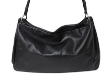 Load image into Gallery viewer, MARTIN MARGIELA マルタンマルジェラ ハンドバッグ 2way S56WG0044 SX9573 ブラック 黒 レザー シルバー金具 中古 4b002338