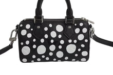 Load image into Gallery viewer, 新品同様 LOUIS VUITTON ルイヴィトン ナノ スピーディ 草間彌生 2WAYハンドバッグ M81910 モノグラムアンプラントレザー 中古 4b002344