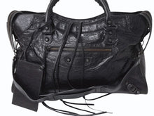 Load image into Gallery viewer, BALENCIAGA バレンシアガ ハンドバッグ ブラック ザ・シティ 115748 レザー シルバー金具 N22534L 美品 中古 4b002351