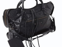 Load image into Gallery viewer, BALENCIAGA バレンシアガ ハンドバッグ ブラック ザ・シティ 115748 レザー シルバー金具 N22534L 美品 中古 4b002351