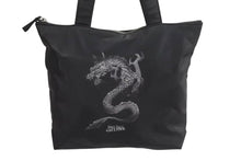 Load image into Gallery viewer, Jean Paul Gaultier ジャンポールゴルチェ ハンドバッグ ドラゴン タトゥー ブラック グレー ナイロン シルバー金具 龍 良品 中古 4b002366